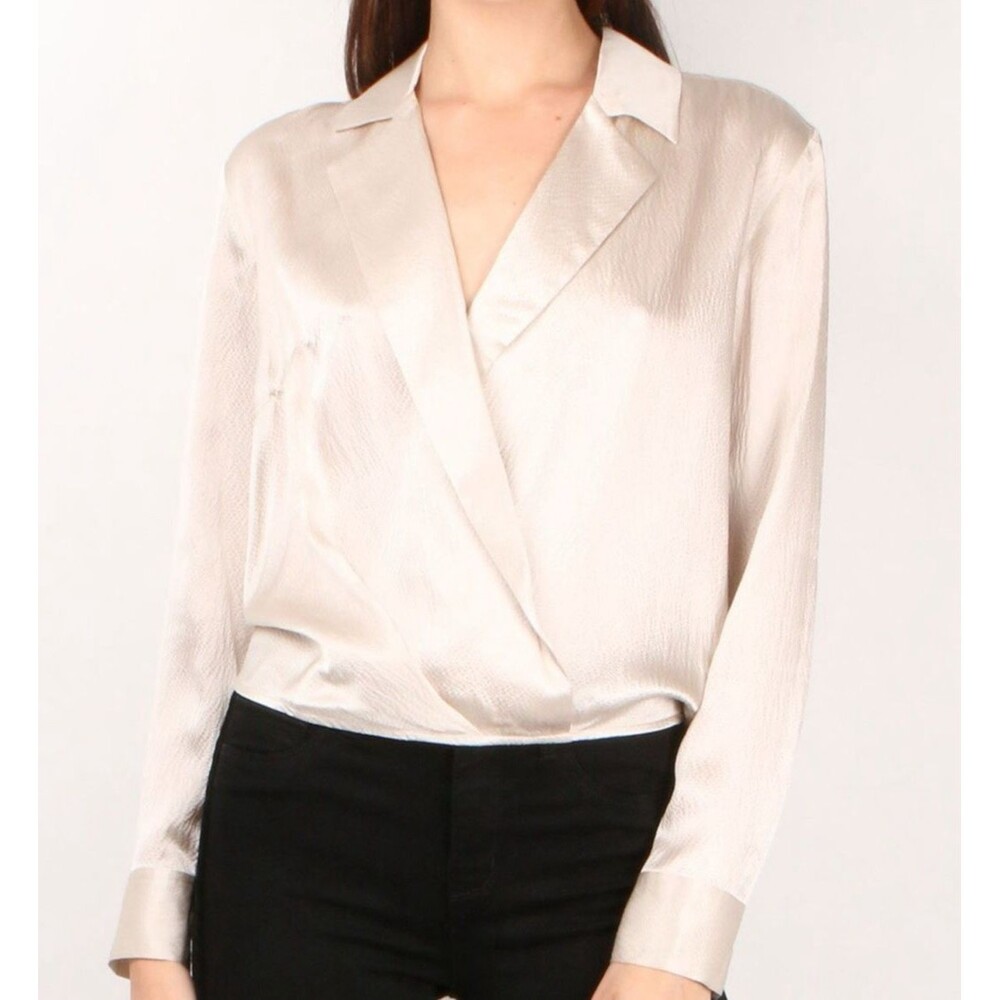 MSRP $348 BROCHU WALKER 100% Silk Blouse Texturedโ Collar Champagne Ivory Small